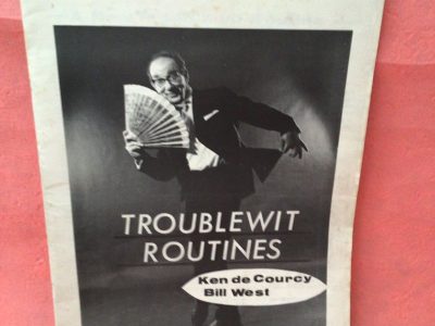 Troublewit routines (Papier multiforme)